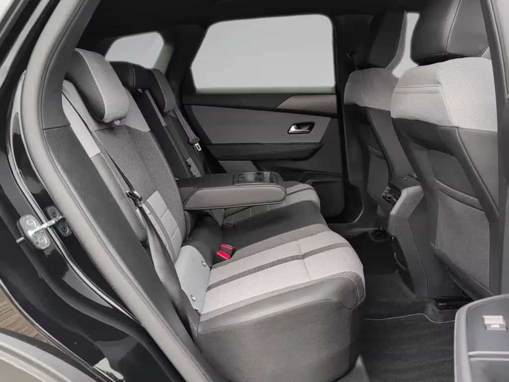 Opel Grandland (X) AT Matrix 19" Kamera CarPlay ACC 01/2025-photo-16