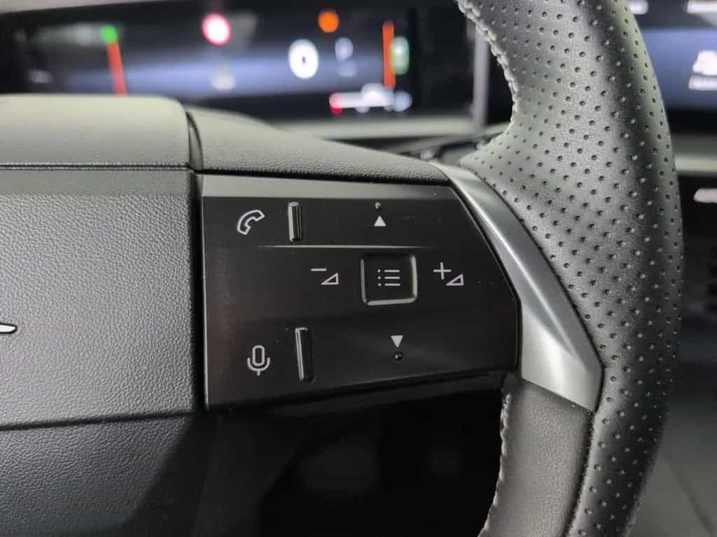Opel Grandland (X) AT Matrix 19" Kamera CarPlay ACC 01/2025-photo-22