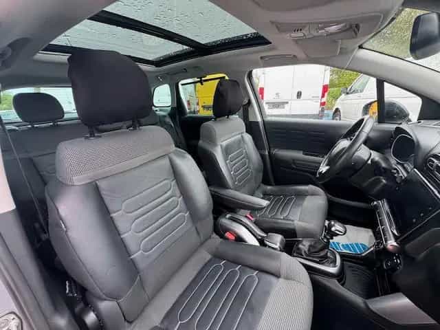 Citroën C3 Aircross 130*HeadUp*Assist*DAB*Pano* 01/2018-photo-19