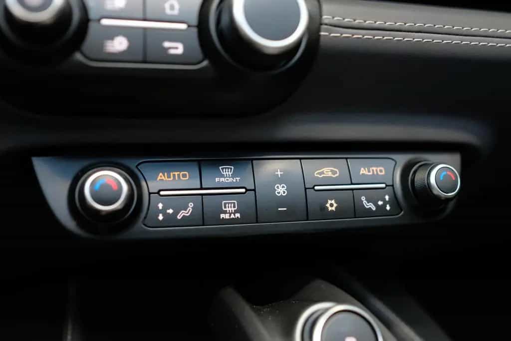 Ferrari Portofino M/CARBON/ADAS/JBL/BELÜFTUNG/360CAMERA 06/2022-photo-20