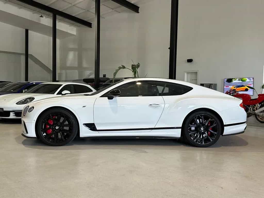 Bentley Continental GT V8S *Mulliner,Naim,Pano,Night* 04/2023-photo-4