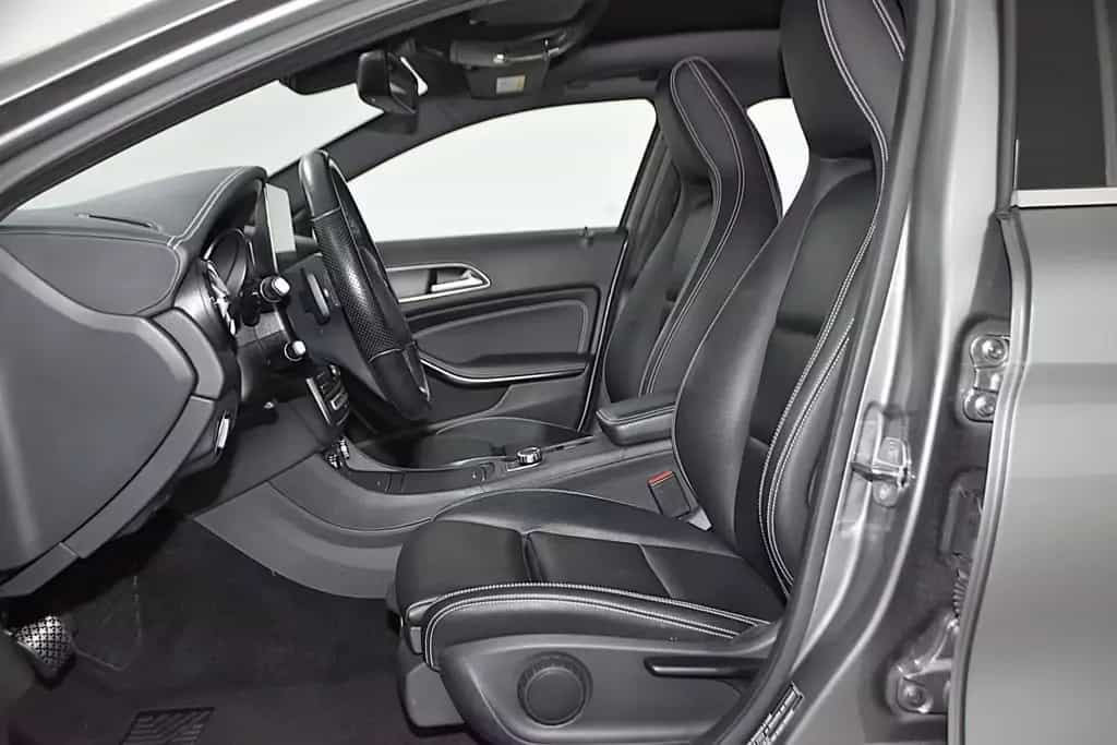 Mercedes-Benz GLA 200 7G-DCT AMG-STYLING-EDITION*TOP-ZUSTAND* 09/2018-photo-19