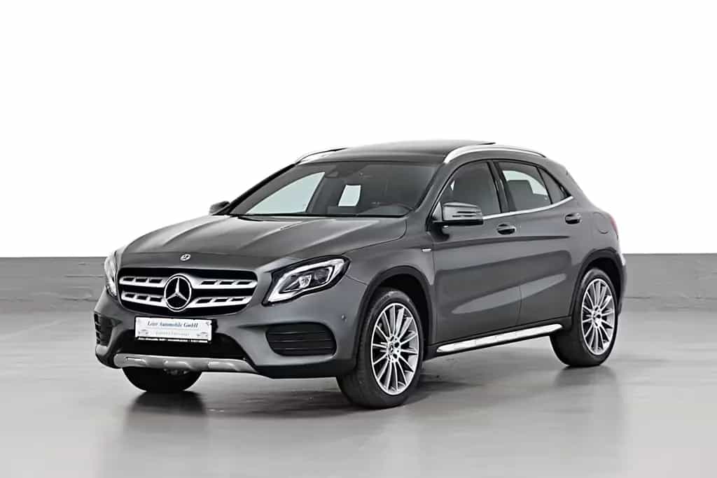Mercedes-Benz GLA 200 7G-DCT AMG-STYLING-EDITION*TOP-ZUSTAND* 09/2018-photo-4