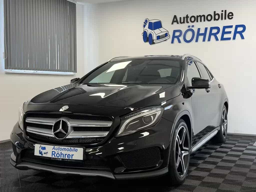 Mercedes-Benz GLA 250 4Matic Aut. AMG Line Bi-Xenon Kamera HK 06/2014-photo-0
