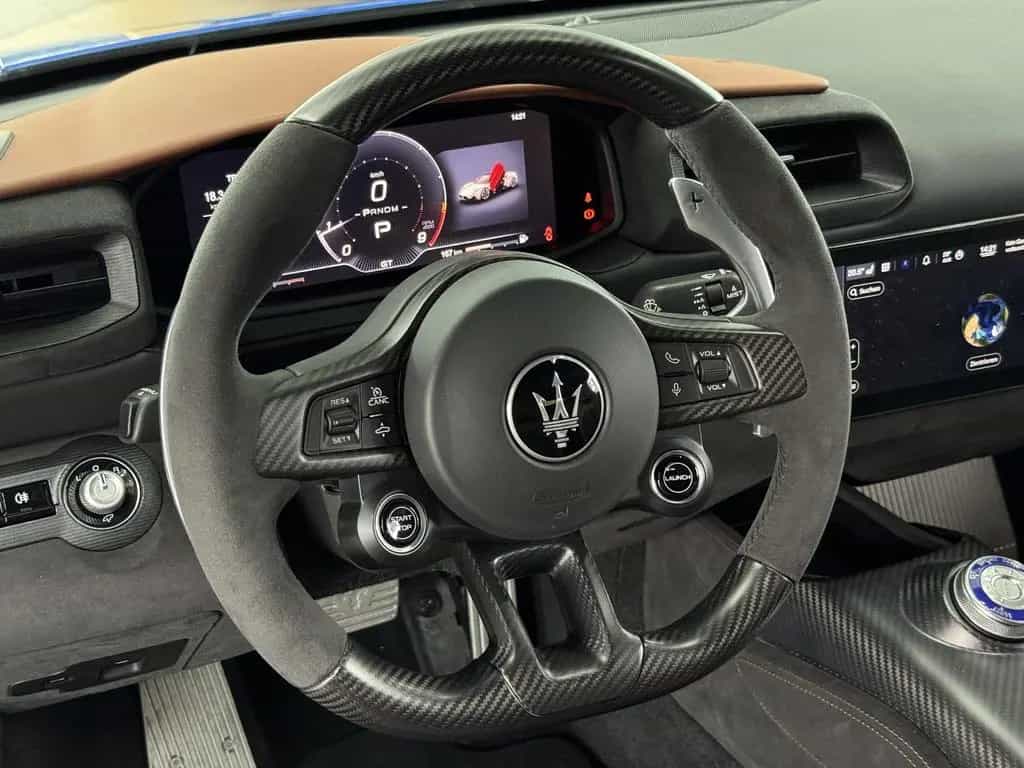 Maserati MC20 Carbon Keramic Lift Alcantara Sonus Kamera 07/2024-photo-27
