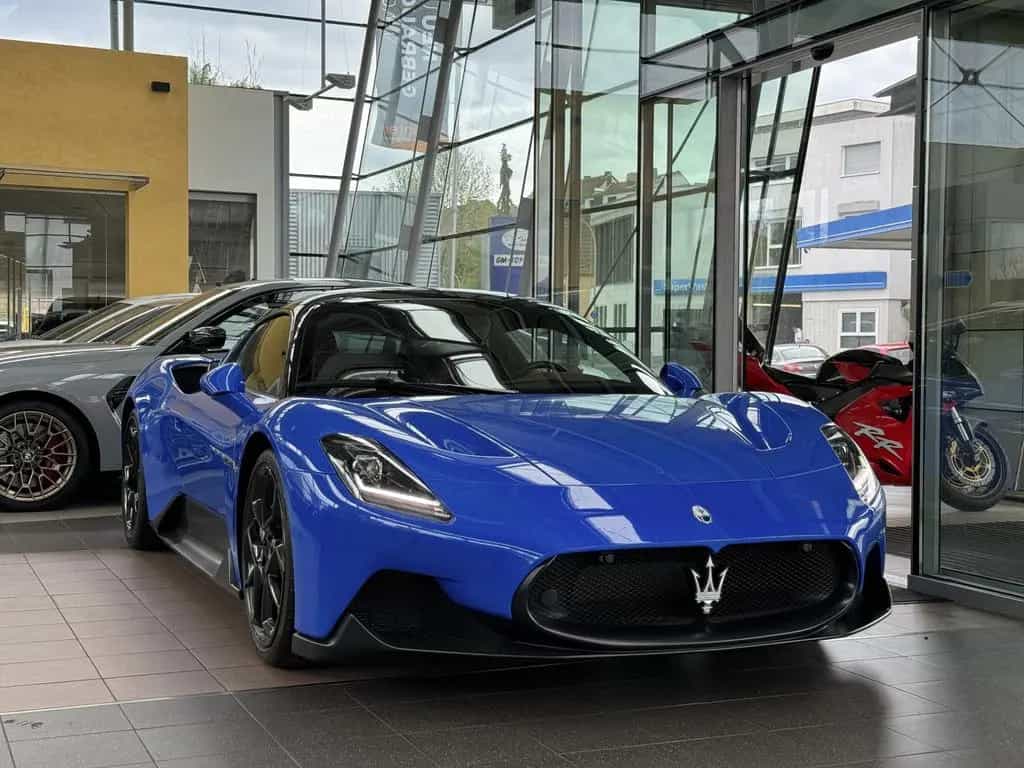Maserati MC20 Carbon Keramic Lift Alcantara Sonus Kamera 07/2024-photo-5