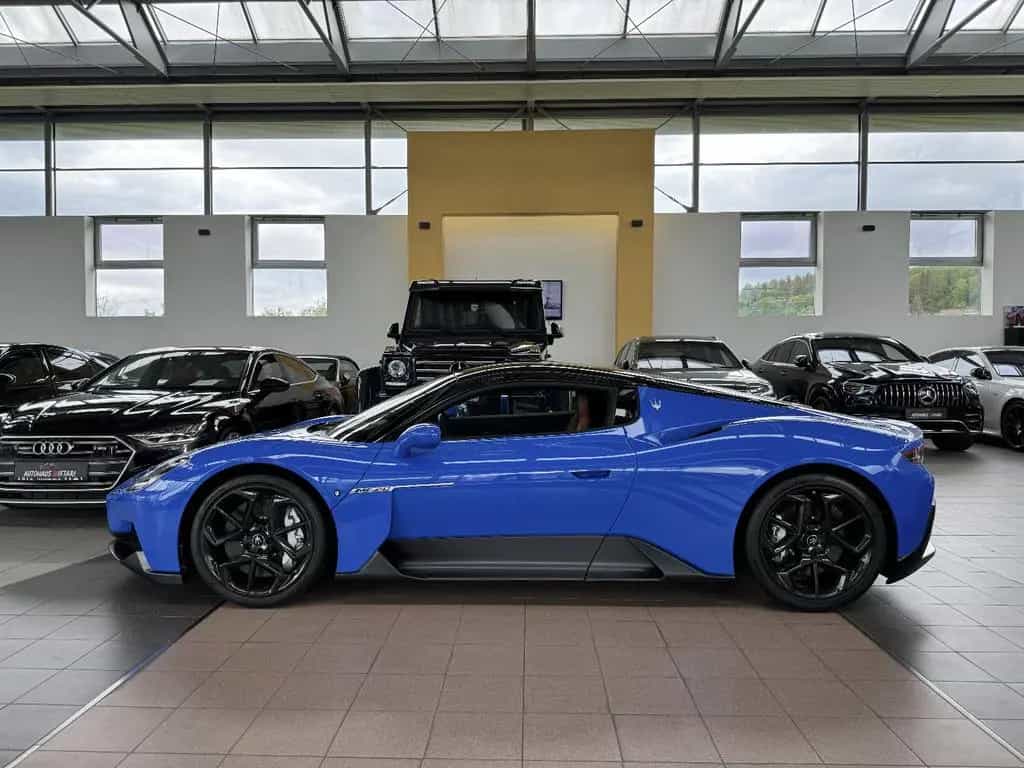 Maserati MC20 Carbon Keramic Lift Alcantara Sonus Kamera 07/2024-photo-9