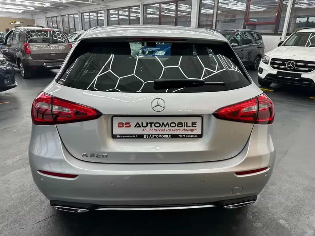 Mercedes-Benz A 220 Progressive Automatik Navi **53tkm** 12/2019-photo-4