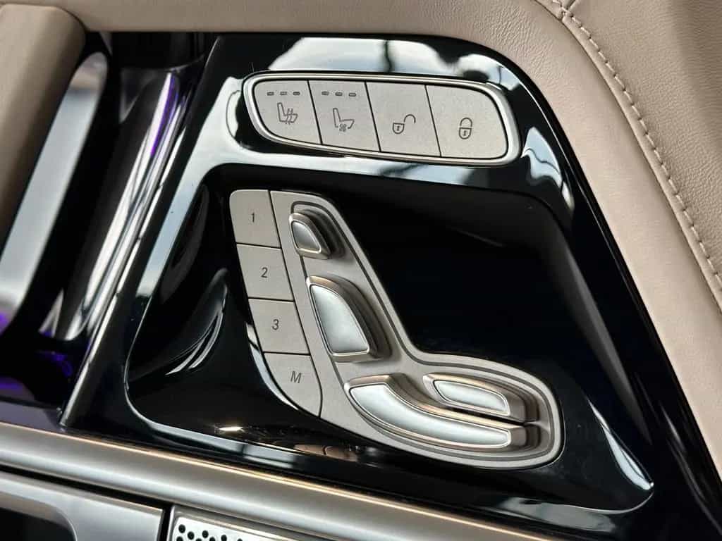 Mercedes-Benz G 63 AMG *Burmester, Night-Paket, Standheizung* 03/2021-photo-33