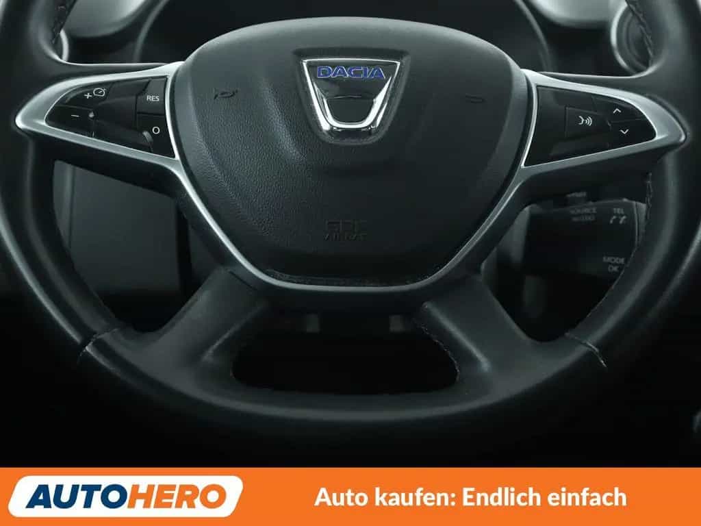 Dacia Duster 1.3 TCe Adventure *NAV*TEMP*CAM*PDC*AHK* 07/2019-photo-17