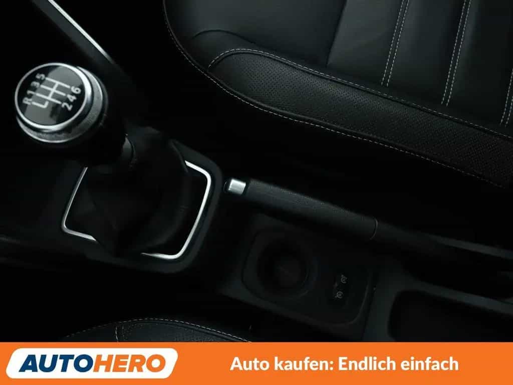 Dacia Duster 1.3 TCe Adventure *NAV*TEMP*CAM*PDC*AHK* 07/2019-photo-22