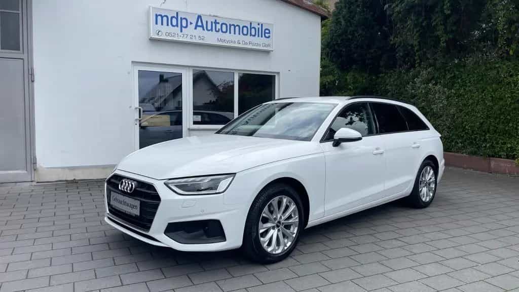 Audi A4 AV 30TDI S-TR*MATRIX*AHK*17"*CAM*SIDE/LANE* 03/2022-photo-1