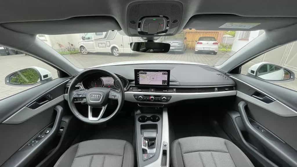 Audi A4 AV 30TDI S-TR*MATRIX*AHK*17"*CAM*SIDE/LANE* 03/2022-photo-11