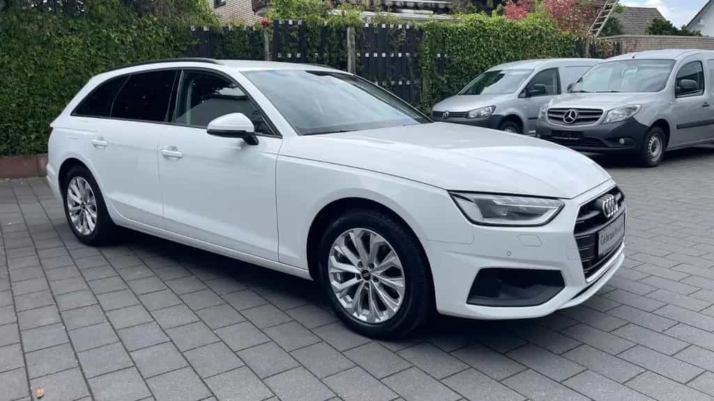 Audi A4 AV 30TDI S-TR*MATRIX*AHK*17"*CAM*SIDE/LANE* 03/2022-photo-2