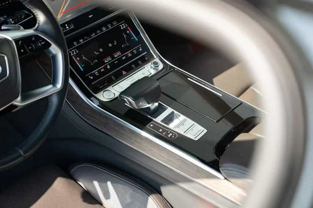 Audi A8 55 TFSI L*MATRIX*HUD*STHZ*PANO*LUFT*B&O* 09/2017-photo-12