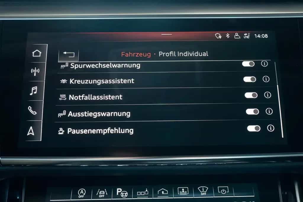 Audi A8 55 TFSI L*MATRIX*HUD*STHZ*PANO*LUFT*B&O* 09/2017-photo-22