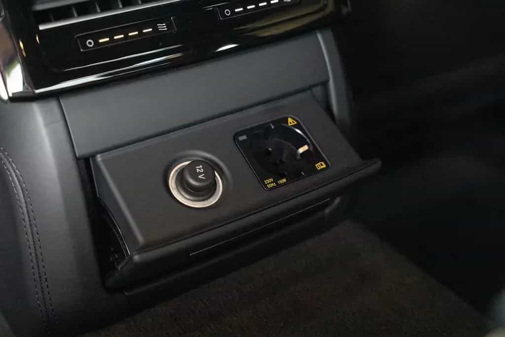 Audi A8 55 TFSI L*MATRIX*HUD*STHZ*PANO*LUFT*B&O* 09/2017-photo-31
