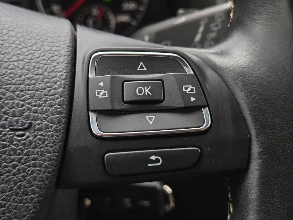 Volkswagen Golf Plus VI Match Bi-Xenon*Navi*PDC*SHZ* 10/2012-photo-24
