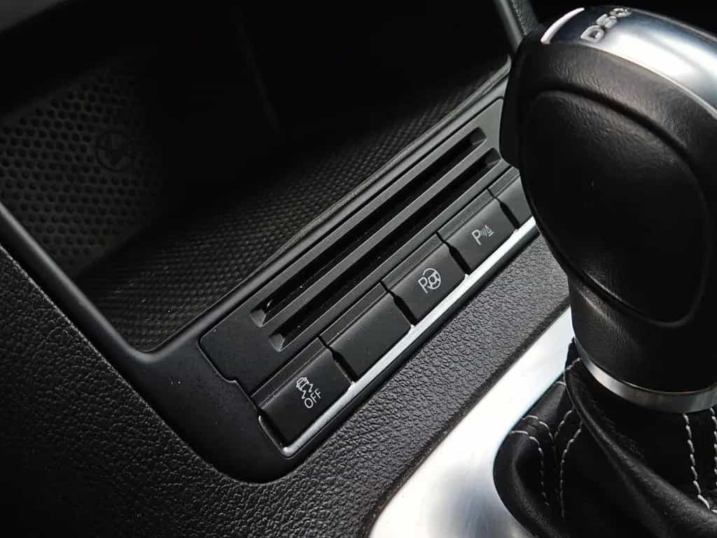 Volkswagen Golf Plus VI Match Bi-Xenon*Navi*PDC*SHZ* 10/2012-photo-30