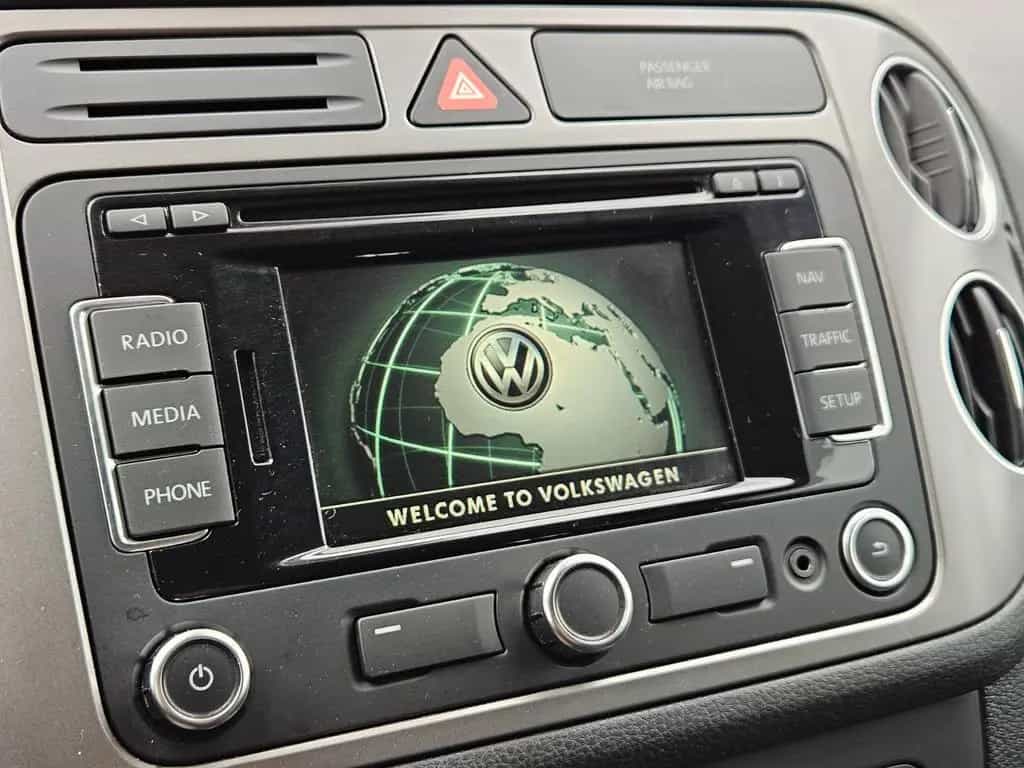 Volkswagen Golf Plus VI Match Bi-Xenon*Navi*PDC*SHZ* 10/2012-photo-32