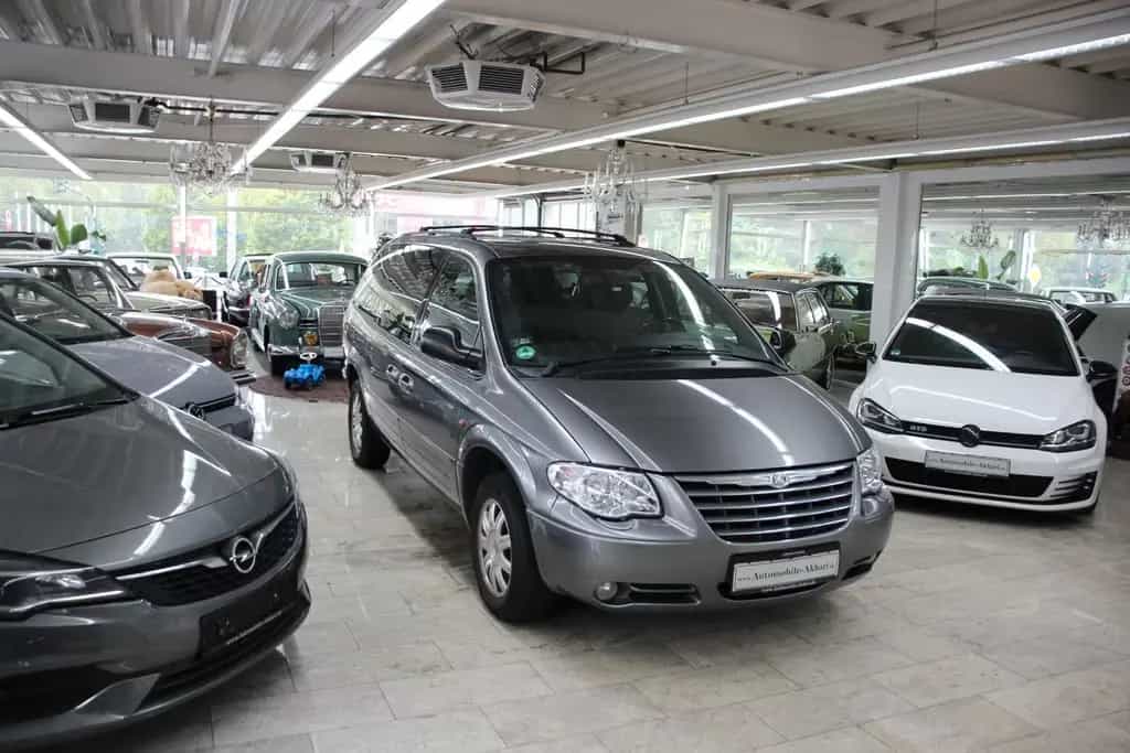 Chrysler Voyager Grand Voyager Limited 3.3 *7-Sitzer* 08/2006-photo-1