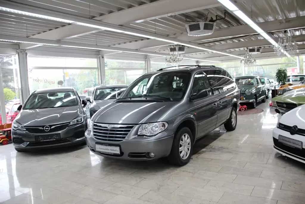 Chrysler Voyager Grand Voyager Limited 3.3 *7-Sitzer* 08/2006-photo-3
