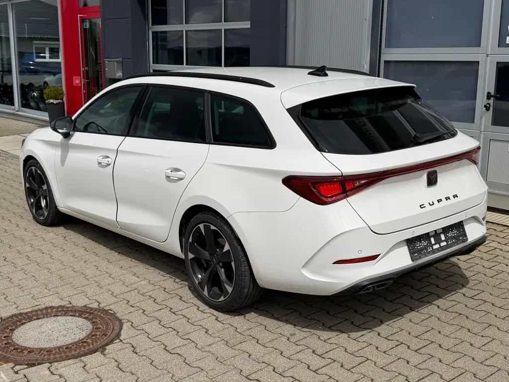 Cupra Leon ST 2.0 TSI 5-JAHRE-GARANTIE AHK Keyless 03/2024-photo-2