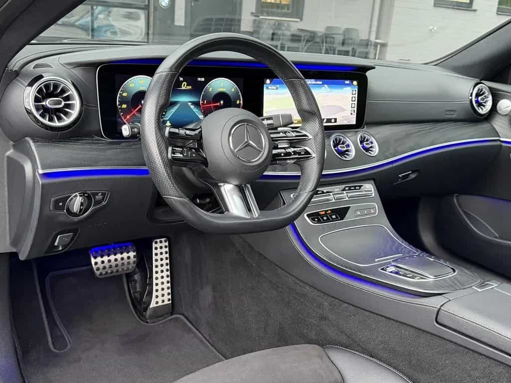 Mercedes-Benz E-Class E220d Coupe AMG Facelift Pano/Burmester/Widescr. 09/2020-photo-11