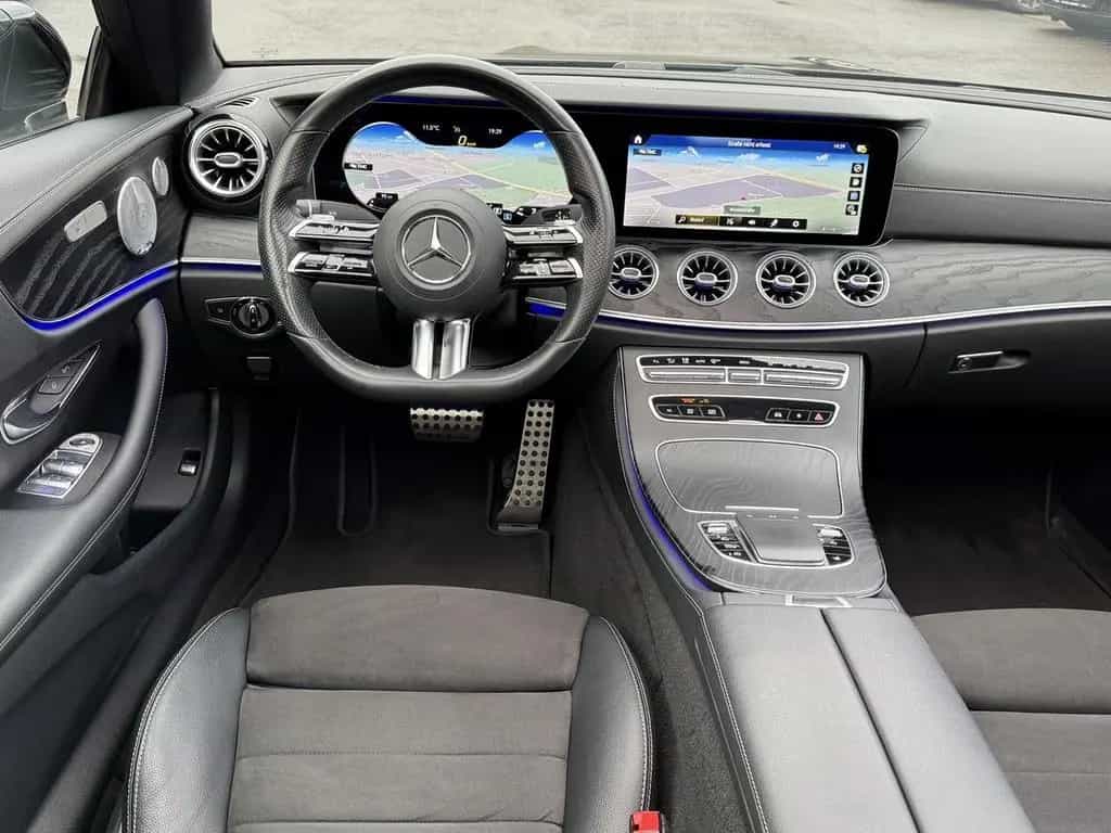 Mercedes-Benz E-Class E220d Coupe AMG Facelift Pano/Burmester/Widescr. 09/2020-photo-17