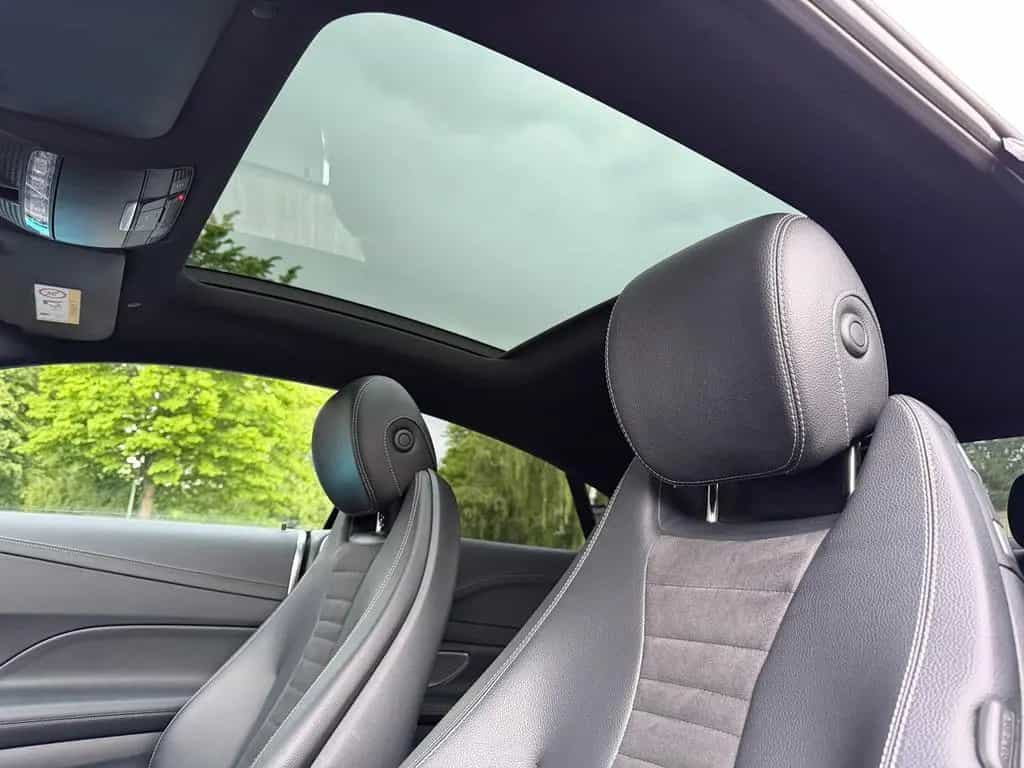 Mercedes-Benz E-Class E220d Coupe AMG Facelift Pano/Burmester/Widescr. 09/2020-photo-31