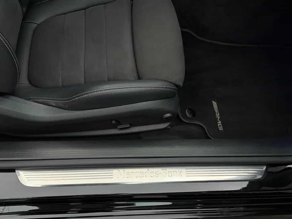 Mercedes-Benz E-Class E220d Coupe AMG Facelift Pano/Burmester/Widescr. 09/2020-photo-39