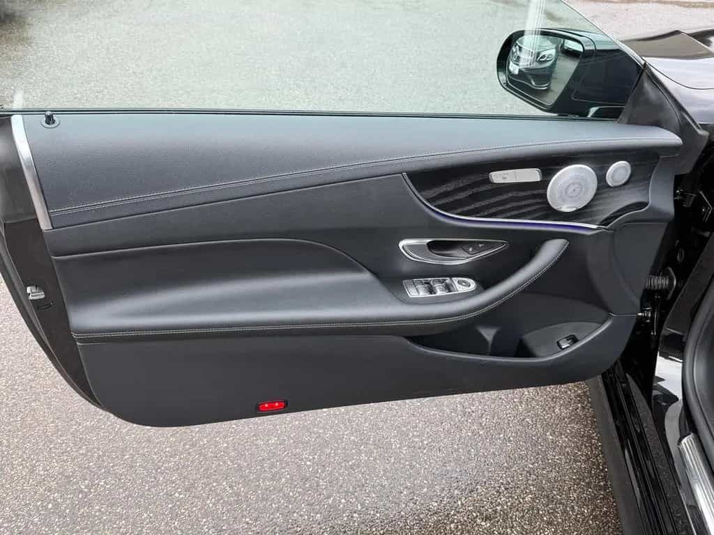 Mercedes-Benz E-Class E220d Coupe AMG Facelift Pano/Burmester/Widescr. 09/2020-photo-43