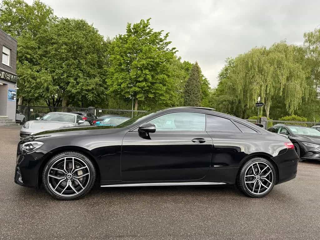 Mercedes-Benz E-Class E220d Coupe AMG Facelift Pano/Burmester/Widescr. 09/2020-photo-8