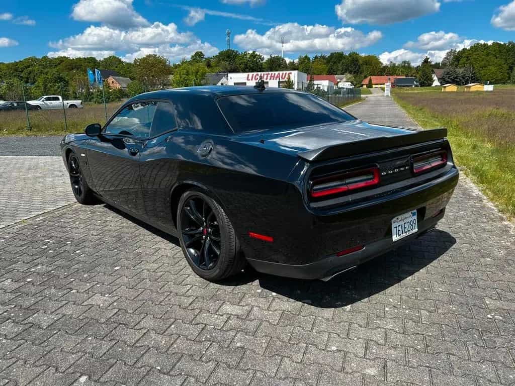 Dodge Challenger 5.7 V8 R/T HEMI 03/2017-photo-1