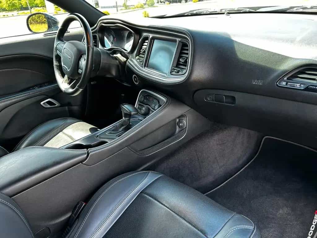Dodge Challenger 5.7 V8 R/T HEMI 03/2017-photo-11