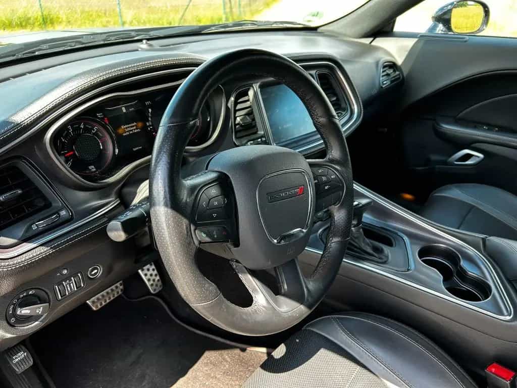 Dodge Challenger 5.7 V8 R/T HEMI 03/2017-photo-12