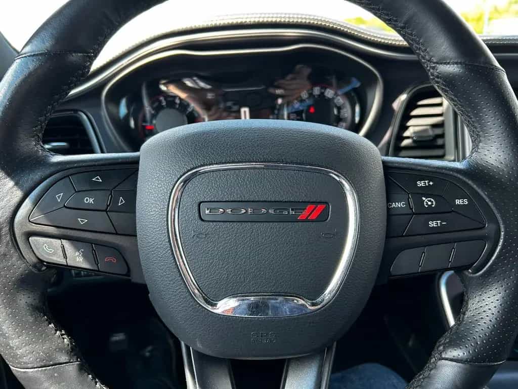 Dodge Challenger 5.7 V8 R/T HEMI 03/2017-photo-17