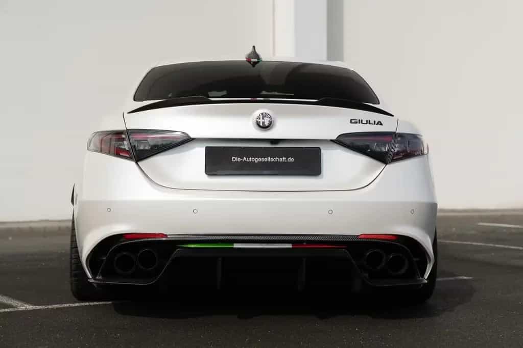Alfa Romeo Giulia Quadrifoglio 2.9 *Bi-XENON*CARBON*SPARCO* 04/2022-photo-7