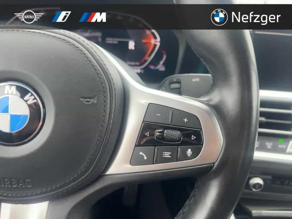 BMW 318 i Limousine M Sport PDC LED Ambiente 06/2022-photo-15