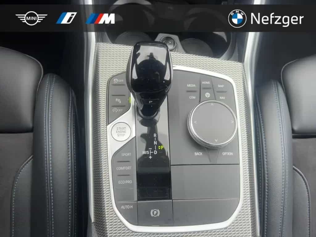 BMW 318 i Limousine M Sport PDC LED Ambiente 06/2022-photo-17