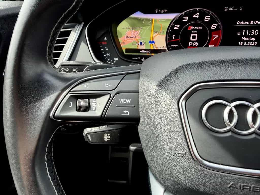 Audi SQ5 3.0 TFSI quattro /21ZOLL/LED/CAM/AHK/1.HAND/ 05/2018-photo-16