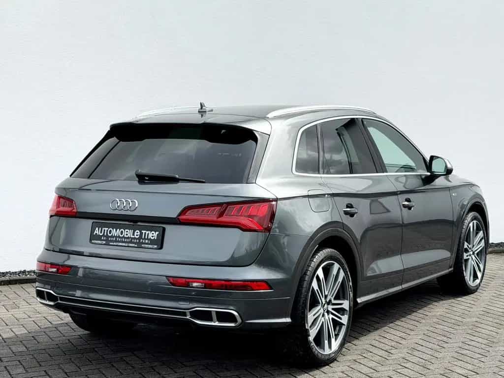 Audi SQ5 3.0 TFSI quattro /21ZOLL/LED/CAM/AHK/1.HAND/ 05/2018-photo-6
