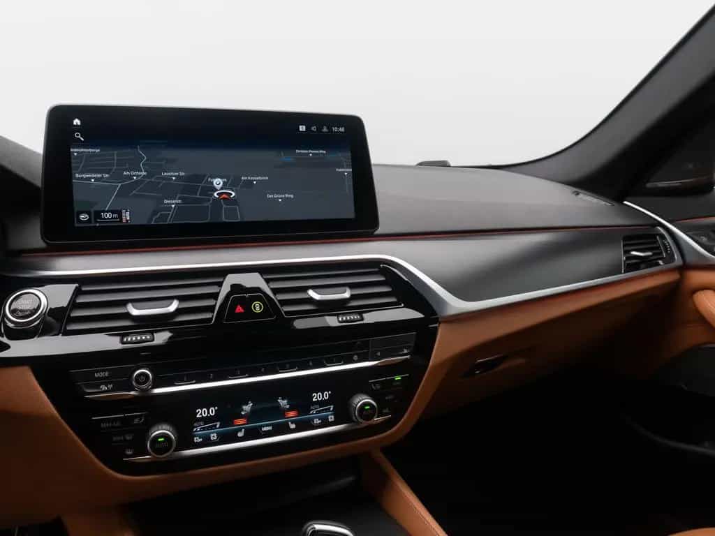BMW 5 Series d xD M Sport Kamera HUD DAB H/K AHK ACC Alarm 11/2022-photo-22