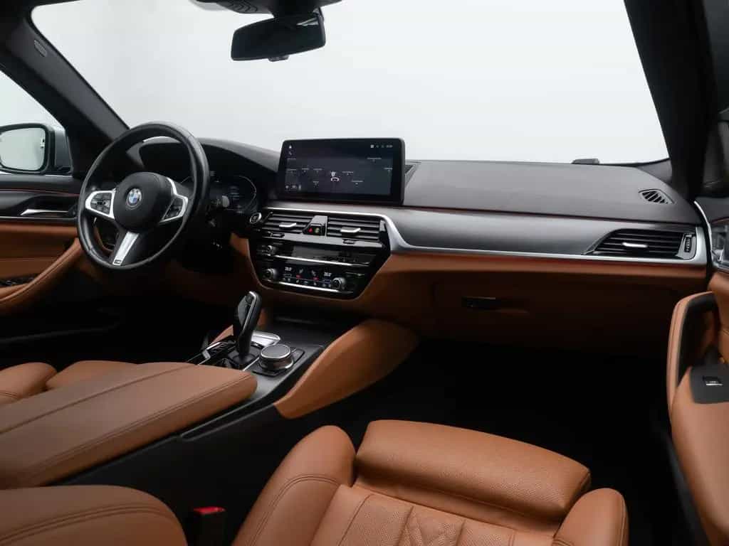BMW 5 Series d xD M Sport Kamera HUD DAB H/K AHK ACC Alarm 11/2022-photo-40