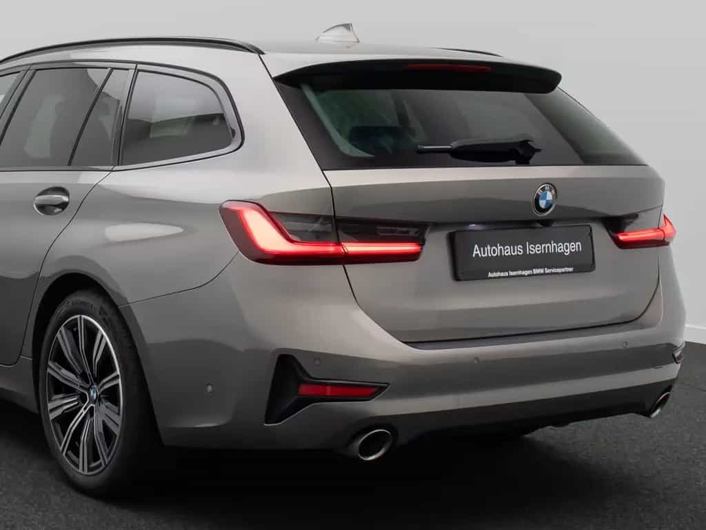 BMW 3 Series d xD Sport Line H/K DAB AHK Kamera 18Zoll 02/2021-photo-16
