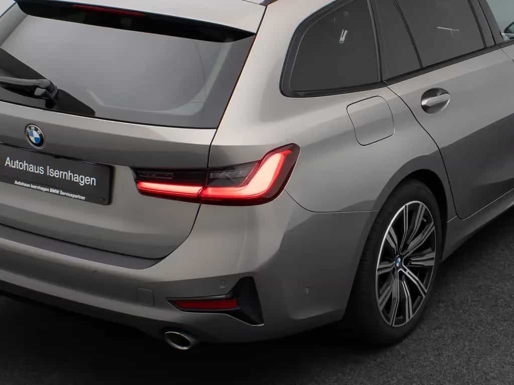 BMW 3 Series d xD Sport Line H/K DAB AHK Kamera 18Zoll 02/2021-photo-17