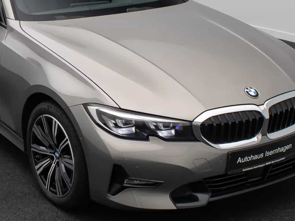 BMW 3 Series d xD Sport Line H/K DAB AHK Kamera 18Zoll 02/2021-photo-19