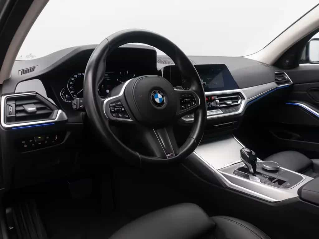 BMW 3 Series d xD Sport Line H/K DAB AHK Kamera 18Zoll 02/2021-photo-21