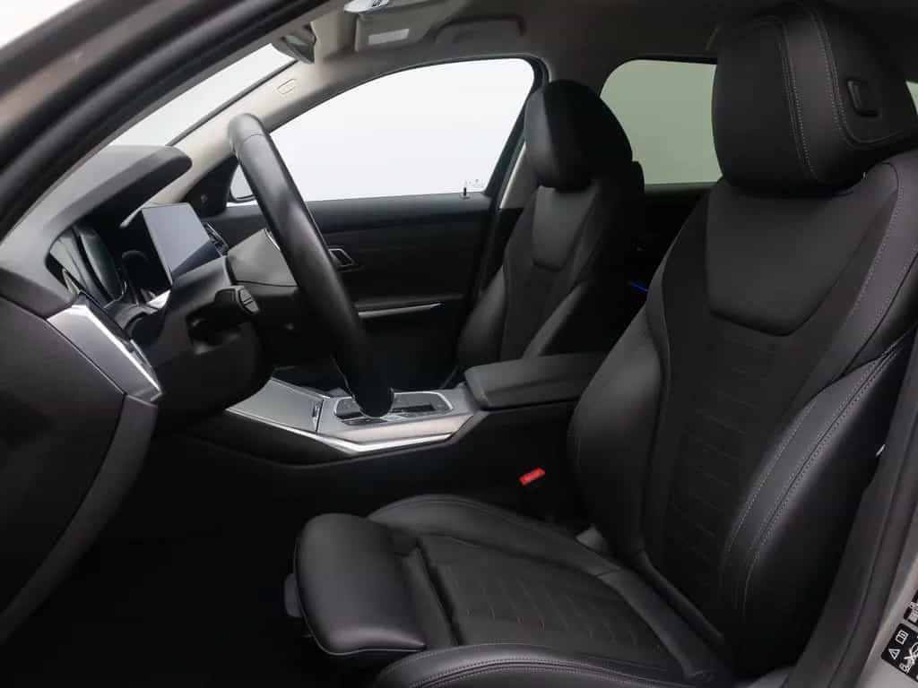 BMW 3 Series d xD Sport Line H/K DAB AHK Kamera 18Zoll 02/2021-photo-34