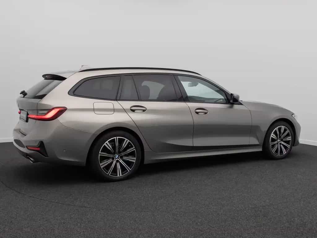 BMW 3 Series d xD Sport Line H/K DAB AHK Kamera 18Zoll 02/2021-photo-5